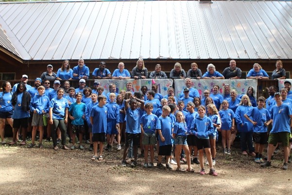 A group of kids standing for photo